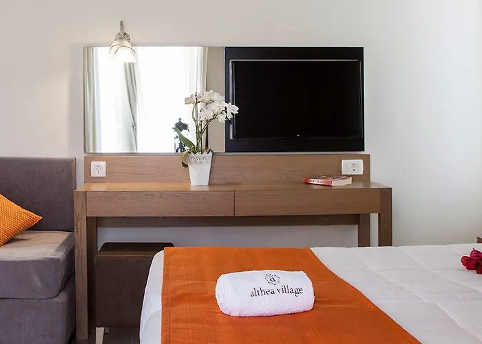 Feriested Althea Village - Family 4*