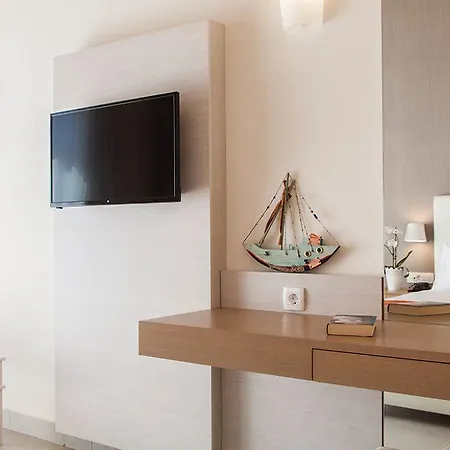 Althea Village - Family La Canée